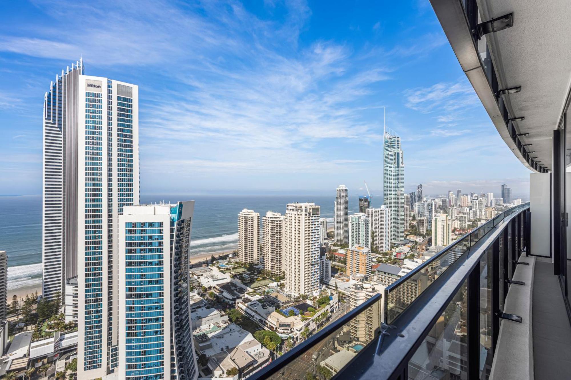 Circle On Cavill Apartment Gold Coast Exterior foto